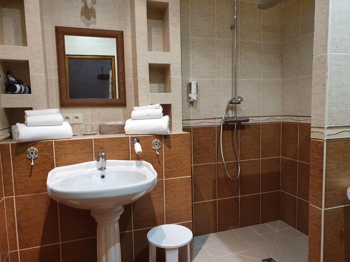 Saint-Hilaire-sur-Helpe Les Mout'Anes Bed & Breakfast エクステリア 写真