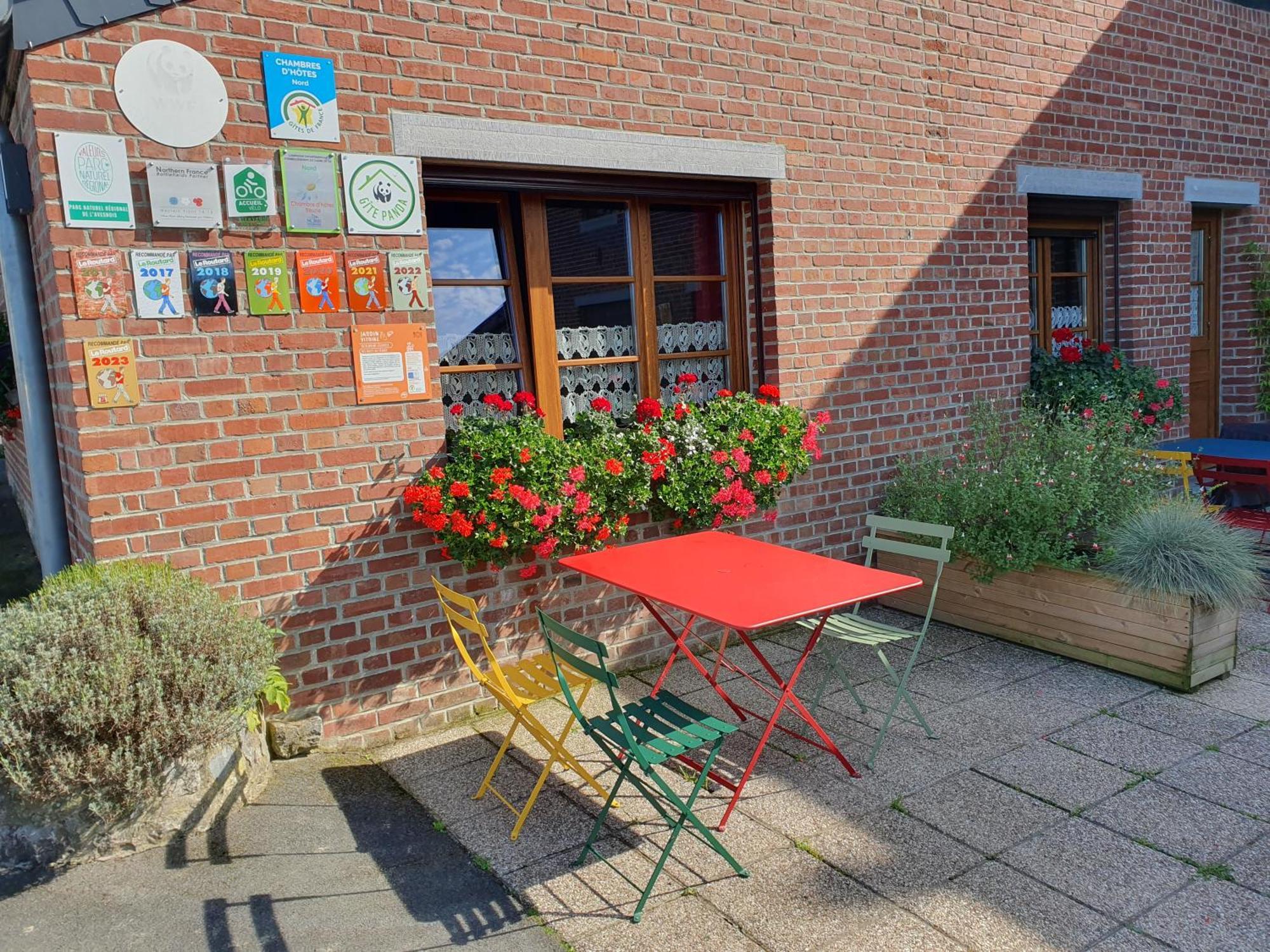 Saint-Hilaire-sur-Helpe Les Mout'Anes Bed & Breakfast エクステリア 写真