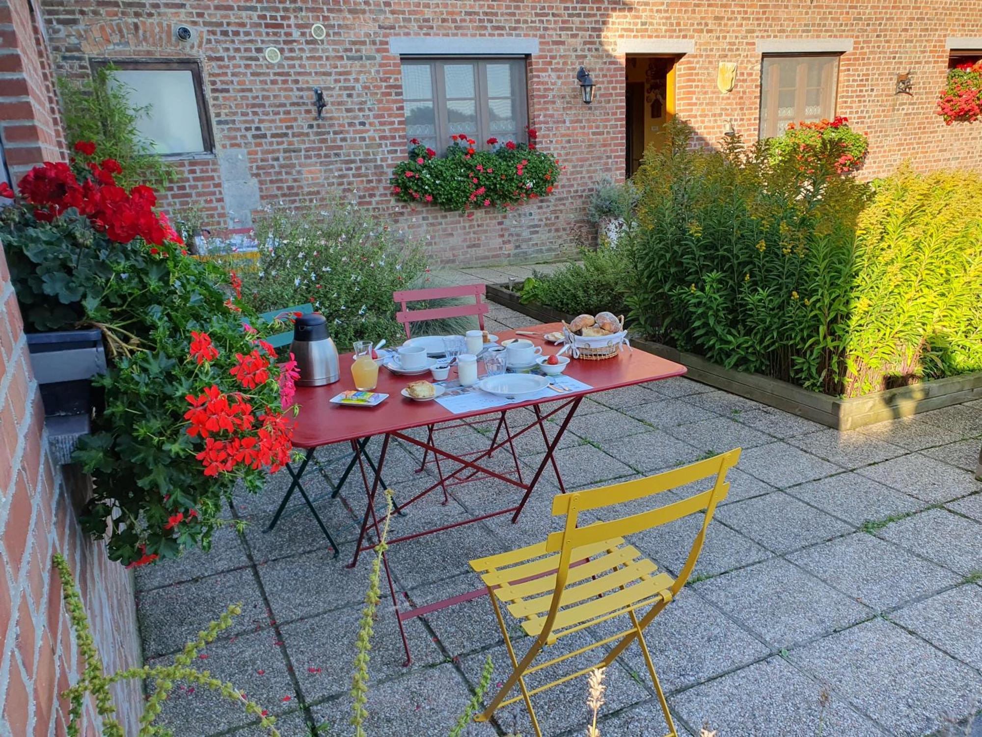 Saint-Hilaire-sur-Helpe Les Mout'Anes Bed & Breakfast エクステリア 写真